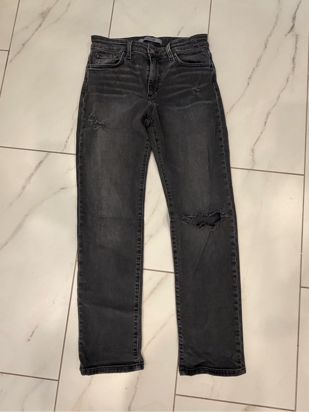 Joes Jeans Straight leg distressed crop size 27